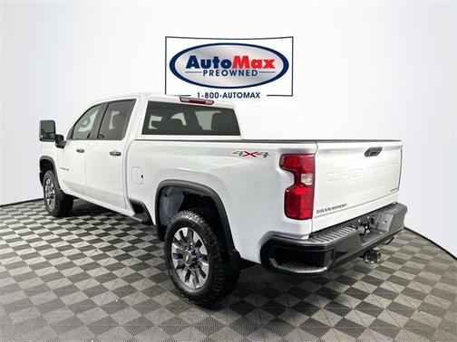 2024 Chevrolet Silverado 2500 Custom