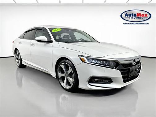 2019 Honda Accord Touring 2.0T