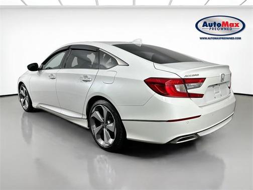 2019 Honda Accord Touring 2.0T