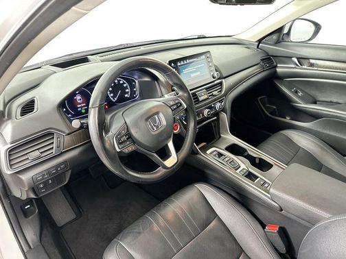 2019 Honda Accord Touring 2.0T