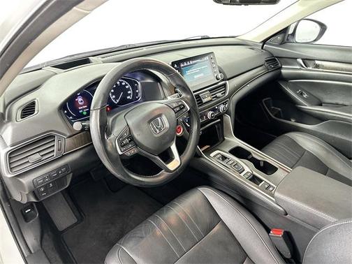 2019 Honda Accord Touring 2.0T