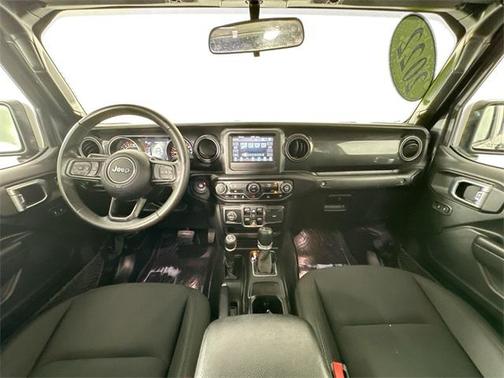 2022 Jeep Gladiator Altitude 4x4