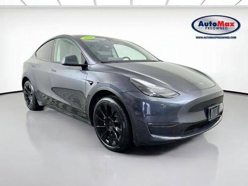 2025 Tesla Model Y Long Range Dual Motor All-Wheel Drive