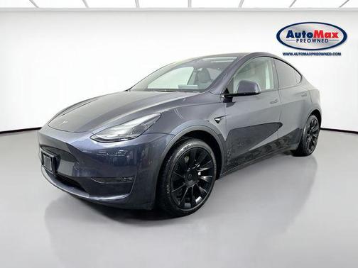 2025 Tesla Model Y Long Range Dual Motor All-Wheel Drive
