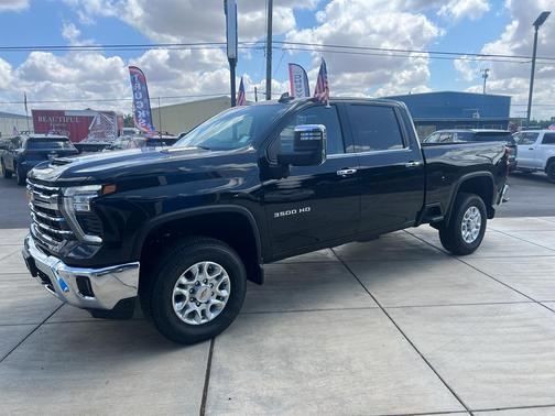 2025 Chevrolet Silverado 3500 LTZ