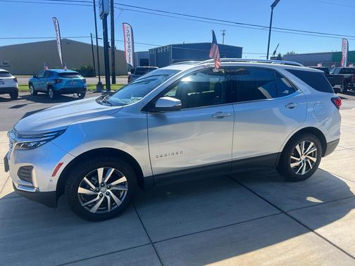 2022 Chevrolet Equinox Premier