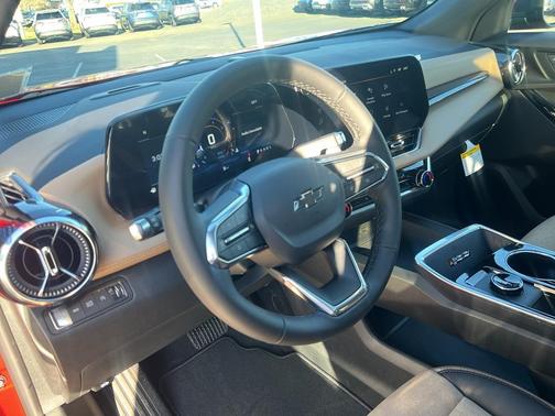 2026 Chevrolet Equinox AWD ACTIV