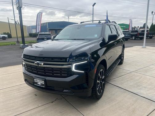 2021 Chevrolet Suburban RST