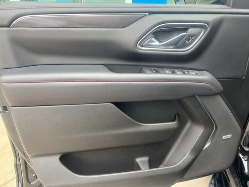 2021 Chevrolet Suburban RST