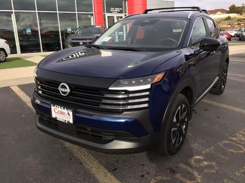 Deep Blue Pearl 2026 Nissan Kicks SV