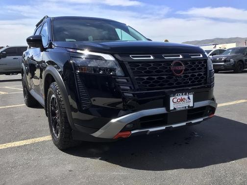 Black 2026 Nissan Pathfinder Rock Creek