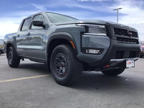 Boulder Gray Metallic 2026 Nissan Frontier PRO-4X