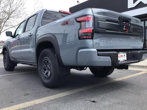 Boulder Gray Metallic 2026 Nissan Frontier PRO-4X