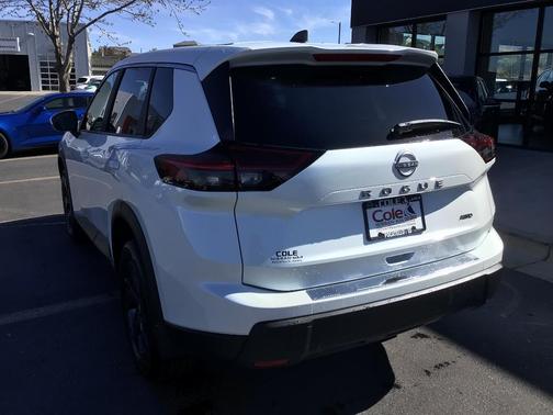 Everest White P 2026 Nissan Rogue SV