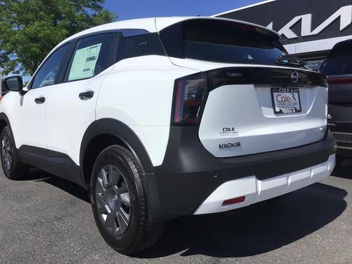 Fresh Powder 2026 Nissan Kicks S