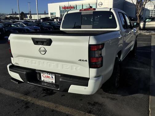 Glacier White 2026 Nissan Frontier SV