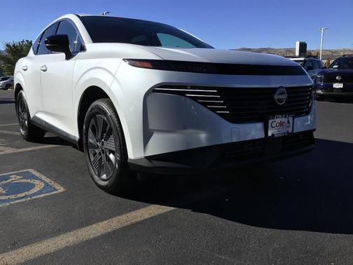 Everest White P 2026 Nissan Murano SL