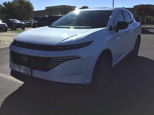 Everest White P 2026 Nissan Murano SL