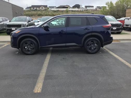 Deep Ocean Blue 2026 Nissan Rogue SV