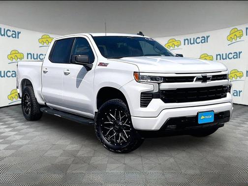 Summit White 2022 Chevrolet Silverado 1500 RST