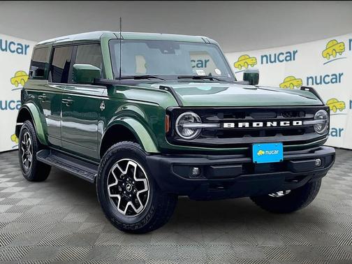 2025 Ford Bronco Outer Banks