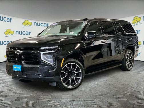 2025 Chevrolet Suburban RST