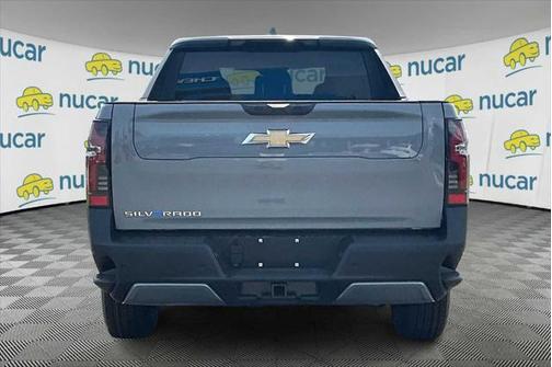 2025 Chevrolet Silverado EV LT