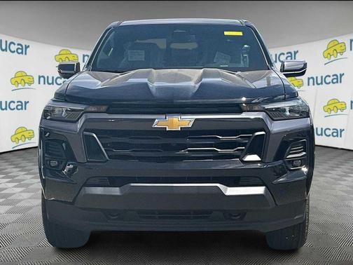 2025 Chevrolet Colorado WT