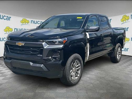 2025 Chevrolet Colorado WT