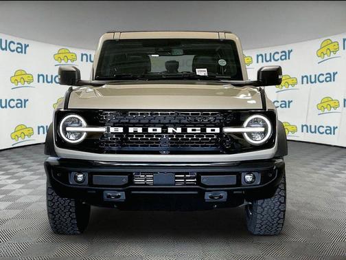 DESERT SAND 2025 Ford Bronco Outer Banks