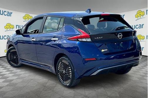 2023 Nissan Leaf SV PLUS 60 kWh