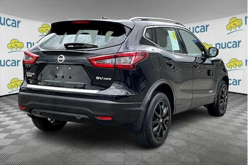 2020 Nissan Rogue Sport SV
