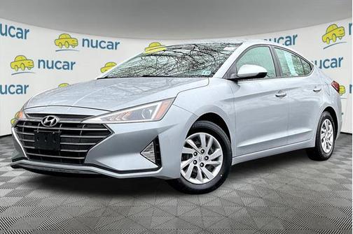 2020 Hyundai ELANTRA SE