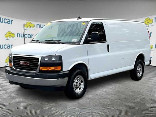 2023 GMC Savana 2500 Work Van