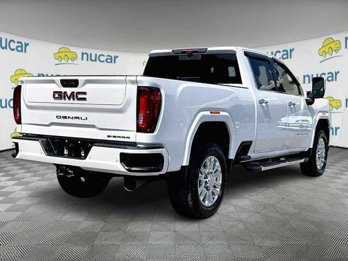 2022 GMC Sierra 2500 Denali
