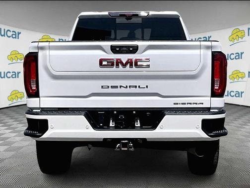 2022 GMC Sierra 2500 Denali