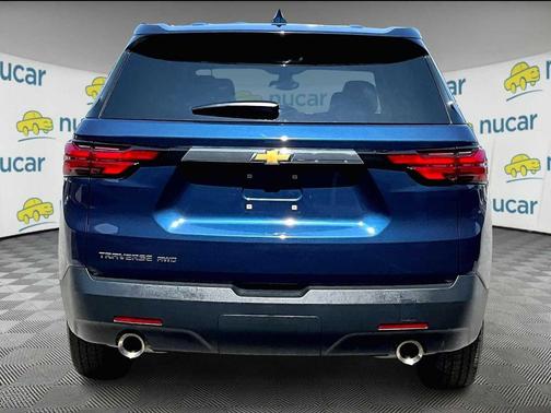 2022 Chevrolet Traverse LS
