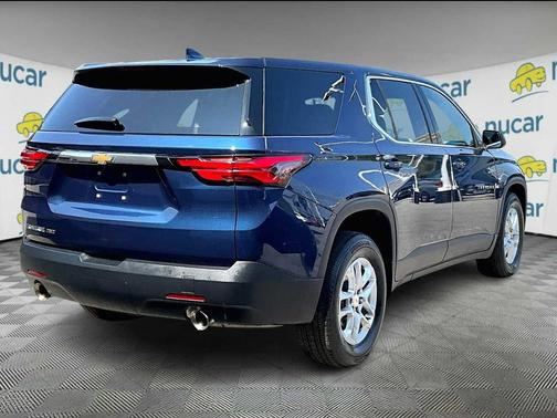 2022 Chevrolet Traverse LS
