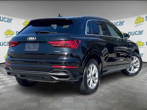 2024 Audi Q3 Premium 45 TFSI S line quattro Tiptronic