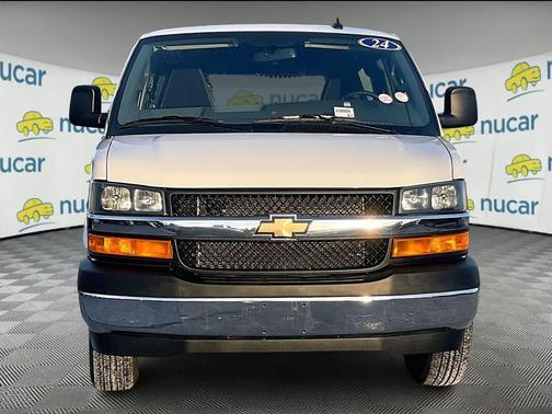 2024 Chevrolet Express 2500 RWD 2500 Regular Wheelbase WT