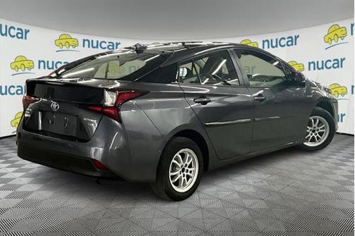 2019 Toyota Prius XLE