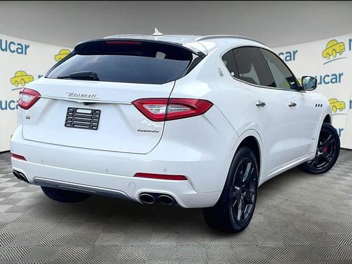 2018 Maserati Levante GranLusso
