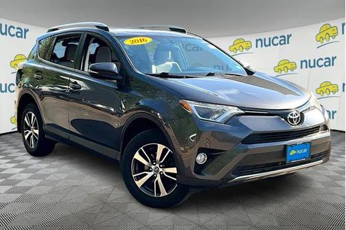 2016 Toyota RAV4 XLE