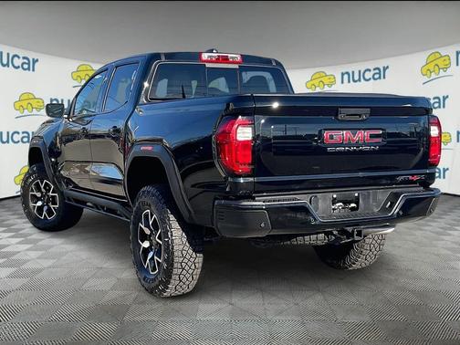 2024 GMC Canyon AT4X