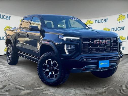 2024 GMC Canyon AT4X