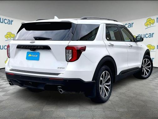 2023 Ford Explorer ST-Line