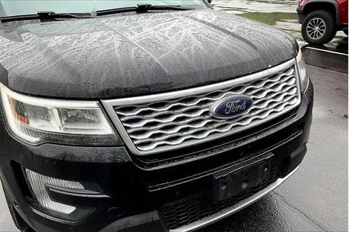 2017 Ford Explorer Platinum