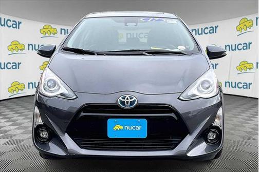 2016 Toyota Prius c Four