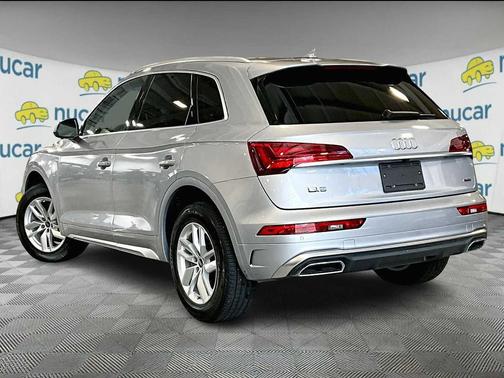 2023 Audi Q5 45 S line Premium