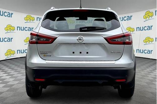 2020 Nissan Rogue Sport SV